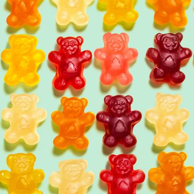 Black Forest Organic Gummy Bears Candy, 0.8 Ounce Pouches (65 Count)