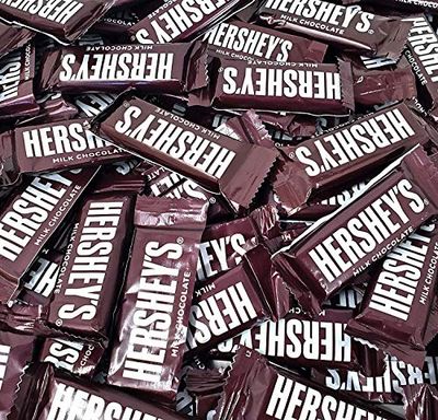 Hershey&#39;s Milk Chocolate Bars, Individually Wrapped Snack Size Chocolate Candy, Original Hershey Bars, Bulk Pack Of 2 Pounds