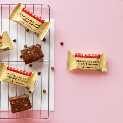Larabar Chocolate Chip Cookie Dough Mini Bars, Gluten Free Vegan Bar, 20 ct