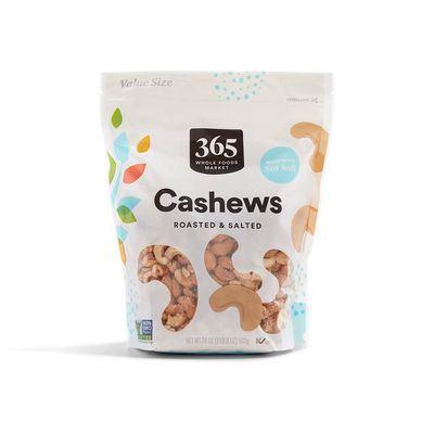 365 by Whole Foods Market, Roasted &amp; Salted Cashews, 24 Ounce