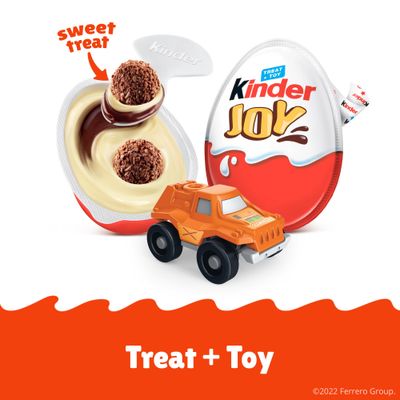 Kinder Joy Eggs, Bulk 15 Count, Holiday Treat Plus Toy, Sweet Creams and Chocolatey Wafer Bites, Stocking Stuffer for Kids, Individually Wrapped, 10.5 oz