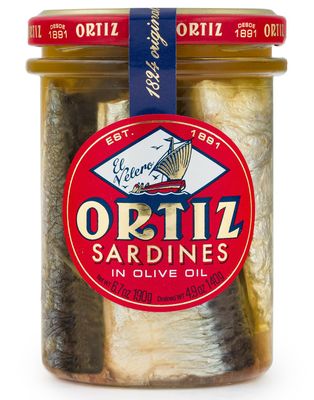 Ortiz Sardines A la Antiqua &#39;Old Style&#39;, Moist and Tender, Wild Caught in Spain and Hand-Packed in Premium Extra Virgin Olive Oil, Enjoy in Salads, Sandwiches and on Toast, 6.7oz Jar (Pack of 1)