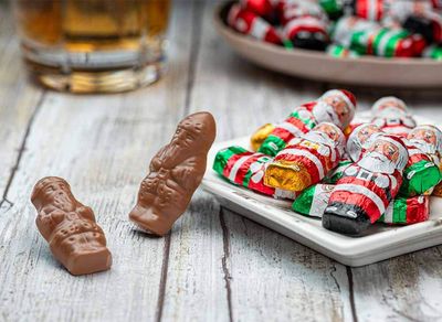 Madelaine Premium Milk Chocolate Mini Santas Novelty Christmas Candy - Stocking Stuffers &amp; Holiday Treats - Individually Wrapped - Contains One Pound
