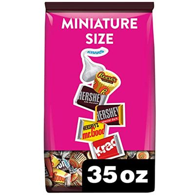 HERSHEY&#39;S and REESE&#39;S Assorted Chocolate Flavored Candy Party Pack, 35 oz
