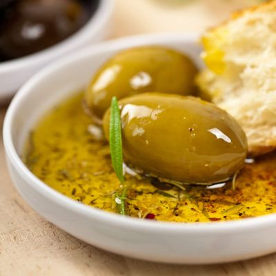 Calivirgin Olive Oil Dipping Spices - Restaurant Style Gourmet Spice Mix - Premium Dip Seasoning Spice Blend - Basil, Sun-dried Tomatoes, Garlic, Parsley &amp; Oregano - Bread Dipping Seasoning Mix - 85g