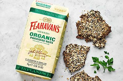 Flahavan's Organic Porridge Oats | 100% Wholegrain Rolled Oats | Trusted For Over 200 Years | Product of Ireland | 2.2 Lbs (1kg)