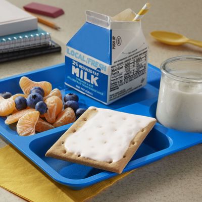 Pop-Tarts Toaster Pastries, Made with Whole Grain, School Lunch, Frosted Cinnamon (120 Pop-Tarts)