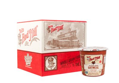 Bob&#39;s Red Mill GF Oatmeal Cup, Maple &amp; Brown Sugar, 2.15 Ounce Cup (Pack of 8), Gluten Free, Non-GMO, Whole Grain, Kosher