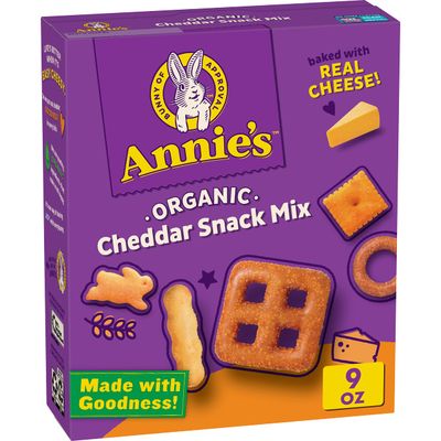 Annie&#39;s Cheddar Snack Mix With Assorted Crackers and Pretzels, Made with Real Cheese, 9 oz