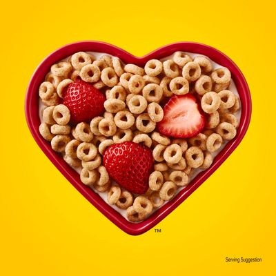 Cheerios Cereal Single Serve Bowl, Heart Healthy Breakfast Cereal, Gluten Free Cereal with Whole Grain Oats, 1 Oz, 96 Count
