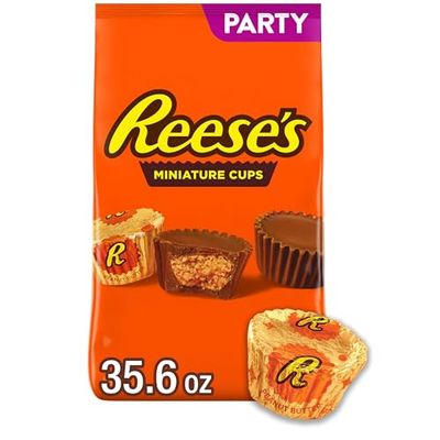 REESE&#39;S Miniatures Milk Chocolate Peanut Butter Cups, Candy Party Pack, 35.6 oz