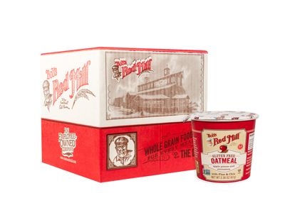 Bob&#39;s Red Mill GF Oatmeal Cup, Apple &amp; Cinnamon, 2.36 Ounce Cup (Pack of 8), Gluten Free, Non-GMO, Whole Grain, Kosher