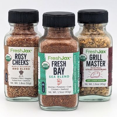 FreshJax Organic Surf n&#39; Turf Seasonings Gift Set | 3 Sampler Sized | Fresh Bay, Rosy Cheeks Maple Bourbon, Grill Master Steak Blend | Handcrafted in Jacksonville, Florida | Packed in a Gift Box