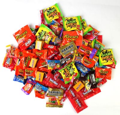 Chocolate and Candy Variety Pack - 2 LB