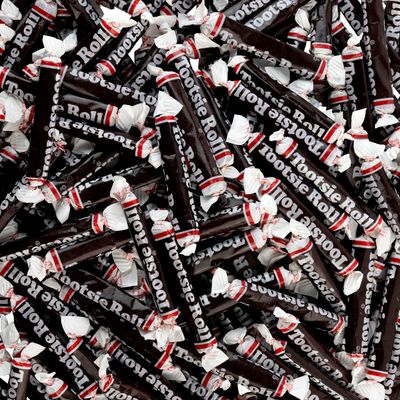 Tootsee Rolls Full Size Chews - Chocolate Flavored Tootsie Roll Candy - 1.5 lb Value Size Bag Freshly Packaged By Snackadilly