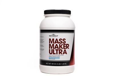 Beverly International Mass Maker Ultra Vanilla, 14 Servings, 3lb. Build Lean Mass Like a Pro!! Milk Protein Isolate, Whey Protein Isolate + Egg. MCT Oil. Clean Carbs, Great taste!