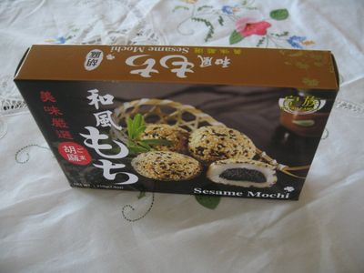 Royal Family - Sesame MOchi 7.4 Oz / 210 G (Pack of 1)