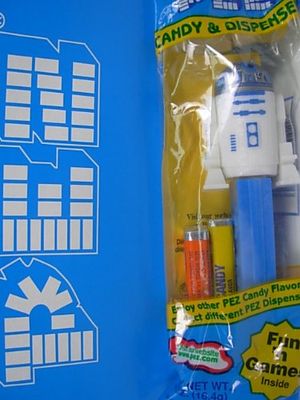 Star Wars R2-D2 Pez Candy Dispenser