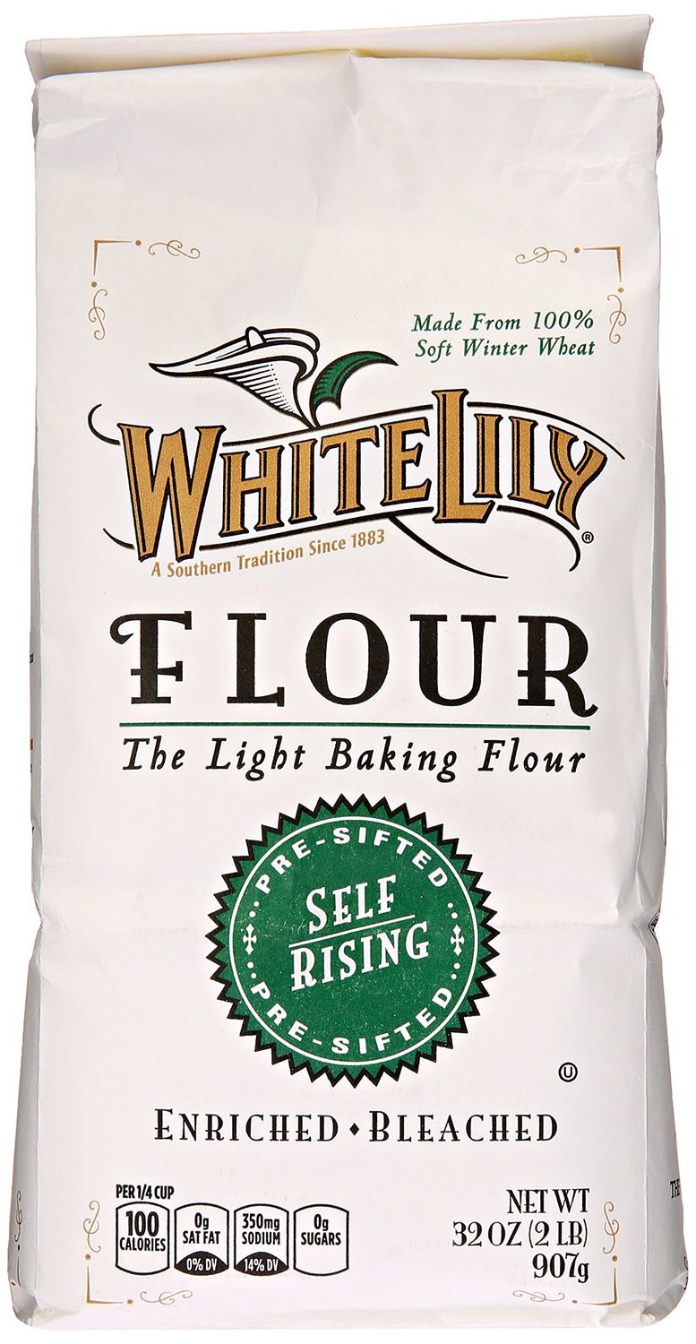 White Lily Self-Rising Bleached Enriched Pre-Sifted Flour, 32 Ounce