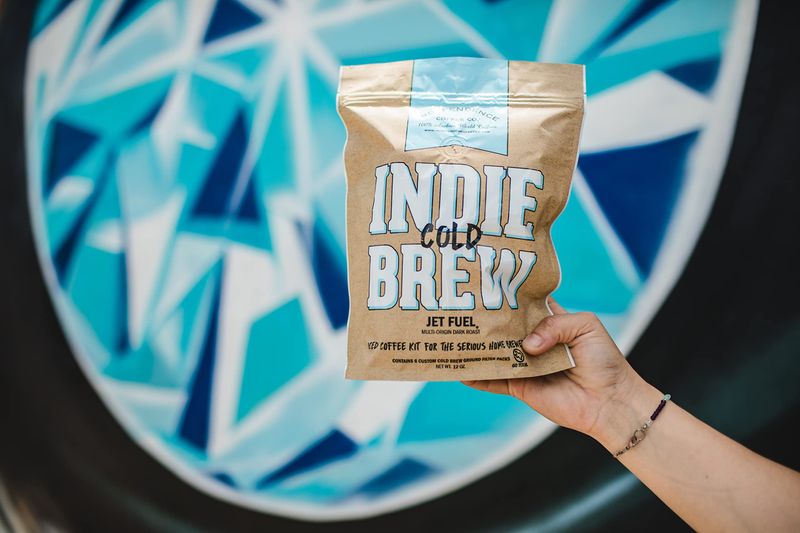 Independence Coffee Co. Indie Cold Brew Iced Coffee Kit, Jet Fuel Intense and Heavy Body, Dark Roast Coffee, 12 Ounce (Contains 6 Custom Cold Brew Ground Filter Packs)
