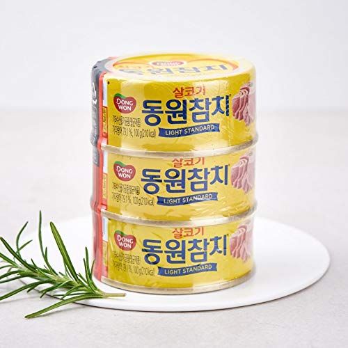 Dongwon New Light Standard Chunk Style Tuna in Oil Can    3.52oz, 3 Can
