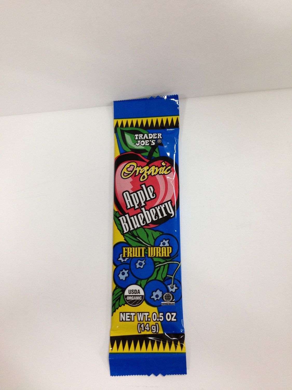 Trader Joes Organic Apple Blueberry Fruit Wrap (Pack of 12)