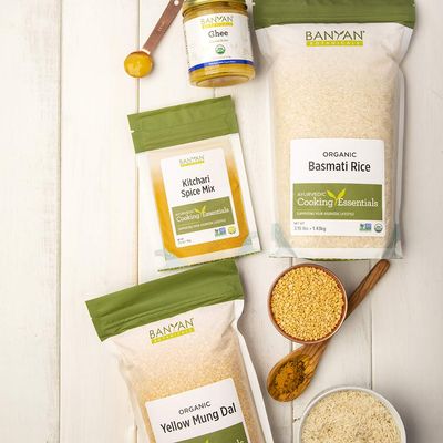 Banyan Botanicals Kitchari Kit - Organic Yellow Mung Dal, Basmati Rice, Kitchari Spice Mix & Ghee to Make Kitchari - for Ayurvedic Cleanses & Digestive Resets - Non GMO Sustainably Sourced Vegetarian