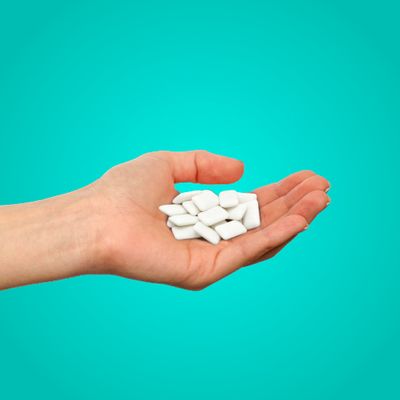PUR Gum | Aspartame Free Chewing Gum | 100% Xylitol | Natural Wintergreen Flavored Gum, 55 Pieces (Pack of 1)