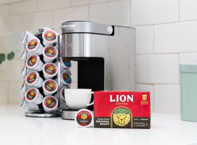 Lion Coffee Original Medium Roast Coffee, Single-Serve Coffee Pods, Compatible with Keurig Brewers, A Taste of Aloha - (12 Count Box)