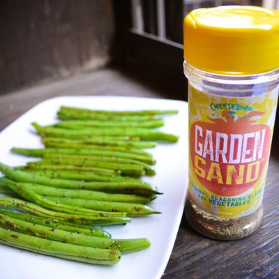CHEESEBORO KITCHENS Garden Sand Original Seasoning Blend for Veggies, Salads | Use Before, During, or Cooking | Low Sodium, Calorie Free, Fat Free, Cholesterol Free, Sugar Free | 3 oz (Pack of 1)