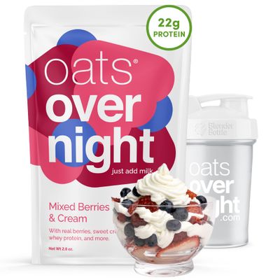 Oats Overnight Mixed Berries &amp; Cream - Overnight Oats with 22g Protein, High Fiber Breakfast Protein Shake - Gluten Free Oatmeal, Non GMO High Protein Oatmeal (2.8 oz per meal) (8 Pack +BlenderBottle)