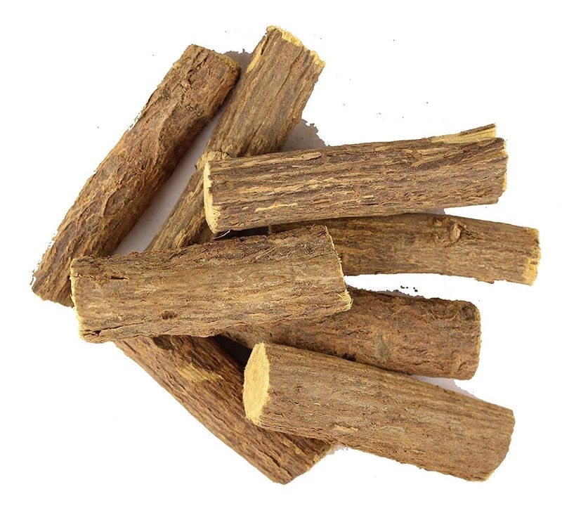 Scash 7 Ounce 200gm Natural Indian Chew Sticks Licorice Root Sticks - Individual Sticks are 2-3 inches Long - All Natural, Vegan