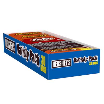 HERSHEY&#39;S Chocolate Candy Bar , 30 Count Crunchy Variety (HERSHEY&#39;S, KIT KAT, REESE&#39;S, and REESE&#39;S Crispy Crunch)