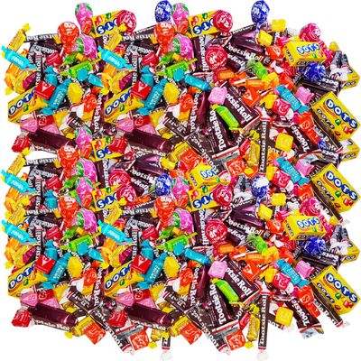 Assortit Fruit & Chocolate Candy Mix - Tootsie Roll Fruit Chews, Chocolate Midges, Starburst, Dots & Pops Variety, 9.5 Lb Bulk Pack, Individually Wrapped (152 Oz) Assortit Fruit & Chocolate Candy Mix - Tootsie Roll Fruit Chews, Chocolate Midges, Starburst, Dots & Pops Variety, 9.5 Lb Bulk Pack, Individually Wrapped (152 Oz)