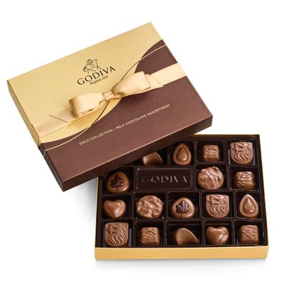 Godiva Chocolatier Chocolate Gift Box for Birthday, Thank You, Anniversary, Congratulations Gift Basket Premium Gourmet Milk Chocolate Candy Assortment with Praline and Caramel, 18pc