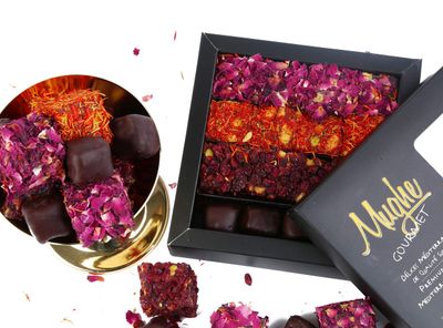 Mughe Gourmet Luxury Turkish Delight Assorted 360g (13Oz) 25 pc.- 4 Varieties: Dark Chocolate, Rose, Saffron, Zereshk with Pomegranate Flavor - Prestigious Lokum Gift Box - Perfect for Special Days