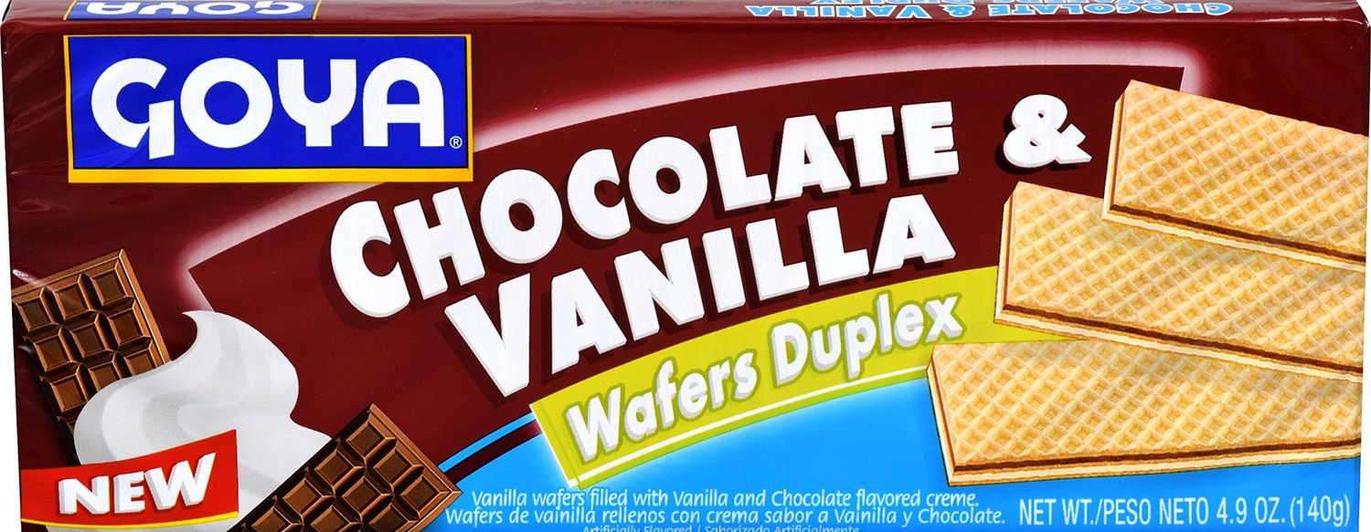 Goya Foods Chocolate &amp; Vanilla Wafers, 4.9 Ounce (Pack of 24)