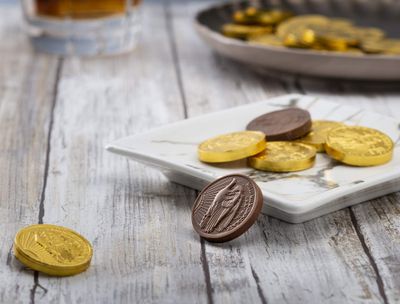 Madelaine Premium Solid Milk Chocolate Gold Coins (Medium Coins, 1/2 LB)