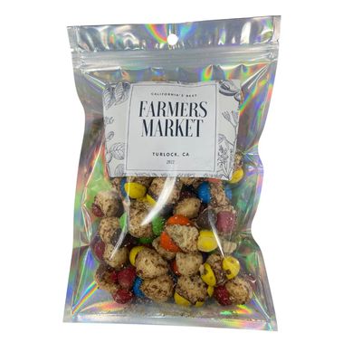 Farmers Market Freeze Dried Caramel M&amp;Ms - M&amp;Ms Candy, Real Caramel &amp; Milk Chocolate, for Snacking, Desserts, Baking &amp; Gourmet Gift Packages - Freeze Dried Candy, Share Size Package, Resealable (4oz)