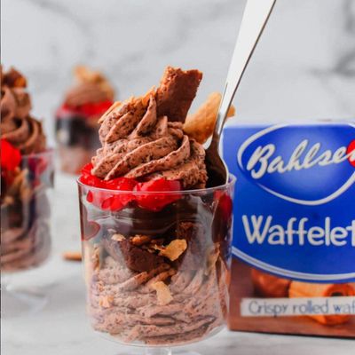 Bahlsen Waffeletten Dark Chocolate Dipped Cookies 3.5 Ounces (Pack of 1)