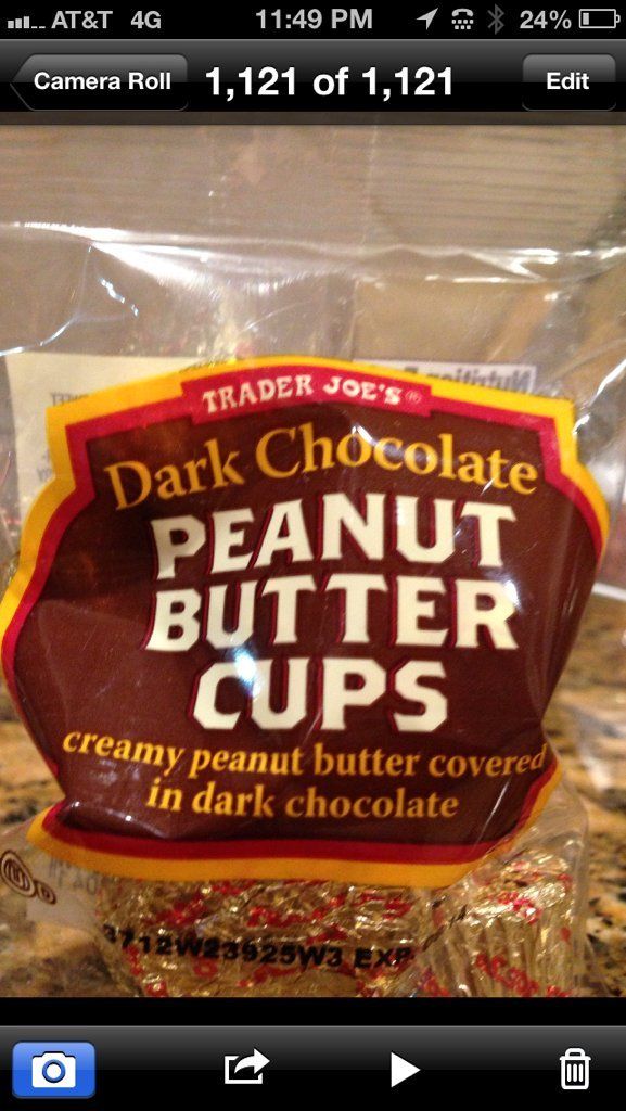 Trader Joe&#39;s Mini Dark Chocolate Peanut Butter Cups (Pack of 3)