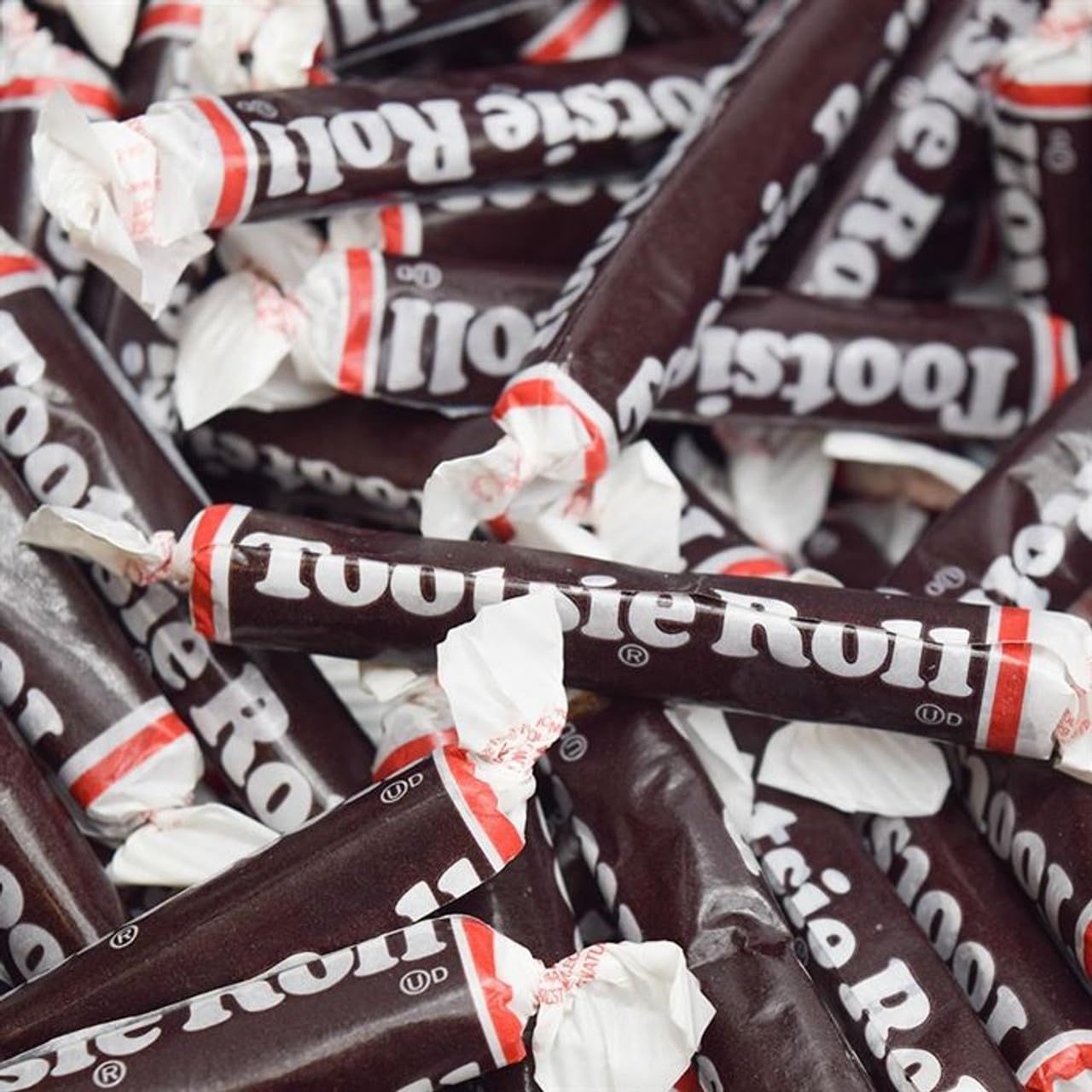 Toottsie Rolls Long Twists - Bulk 4Lb 180 Pieces - Chocolate Flavored Soft Chews - Freshly Packed By Candylicious