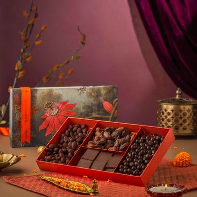 Chokola Harmony Chocolate Gift Basket | Premium Milk &amp; Dark Assorted Chocolate Gift Pack | Experience Luxury Of Gifting - 500g