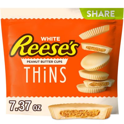 REESE&#39;S THiNS White Creme Peanut Butter Cups, Candy Share Packs, 7.37 oz (8 Count)