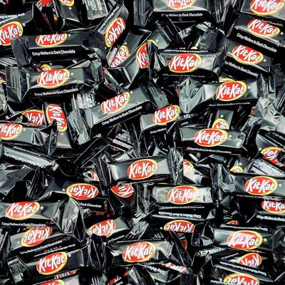 KitKat Dark Chocolate Miniatures, Bulk Pack Individually Wrapped Wafer Candy Bars - 4 Pound (Pack of 1)