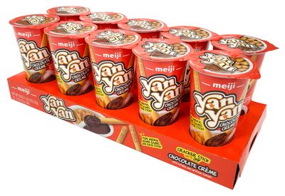 MEIJI Yan Yan Dipping Sticks, Chocolate Crme - 2 oz, Pack of 10 - Cracker Sticks with Fun Animals Phrases