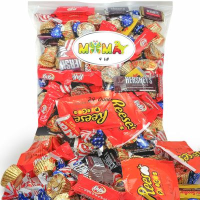 Assorted Christmas Chocolate Candy Mix - 4lb Chocolate Candy Variety Pack - Bulk Chocolate Candy Individually Wrapped for Party Favors, Dessert Tables &amp; More