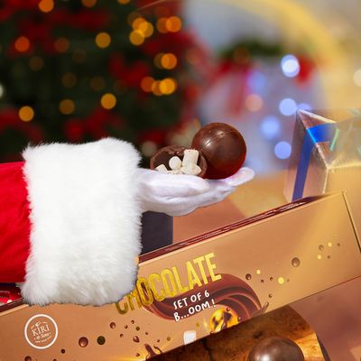 Hot Chocolate Boms Marshmallow Balls - Set of 6 - Delicious Cocoa Melts Bom Filled Marshmallows - 2 Flavors Caramel &amp; Fudge Brownie Candy - Classic Milk Chocolates Cocoa Melt Gift - Delicious Gifts