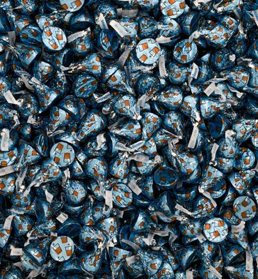 Hershey's Kisses Milklicious Milk Chocolate, 2 LB Pack, Approx. 200 Pieces - Individually Wrapped, Bulk Candy for Parties and Gifts