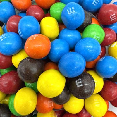 Klub Bulk Chocolate Caramel M&amp;Ms Candy-1.5 Family Size Bag, Deliciously Rich and Creamy Caramel Center-Perfect for Parties, Snacks, and Baking-Perfectly Balanced Sweet Treats (24 oz)